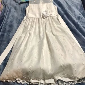 Flower girl dress